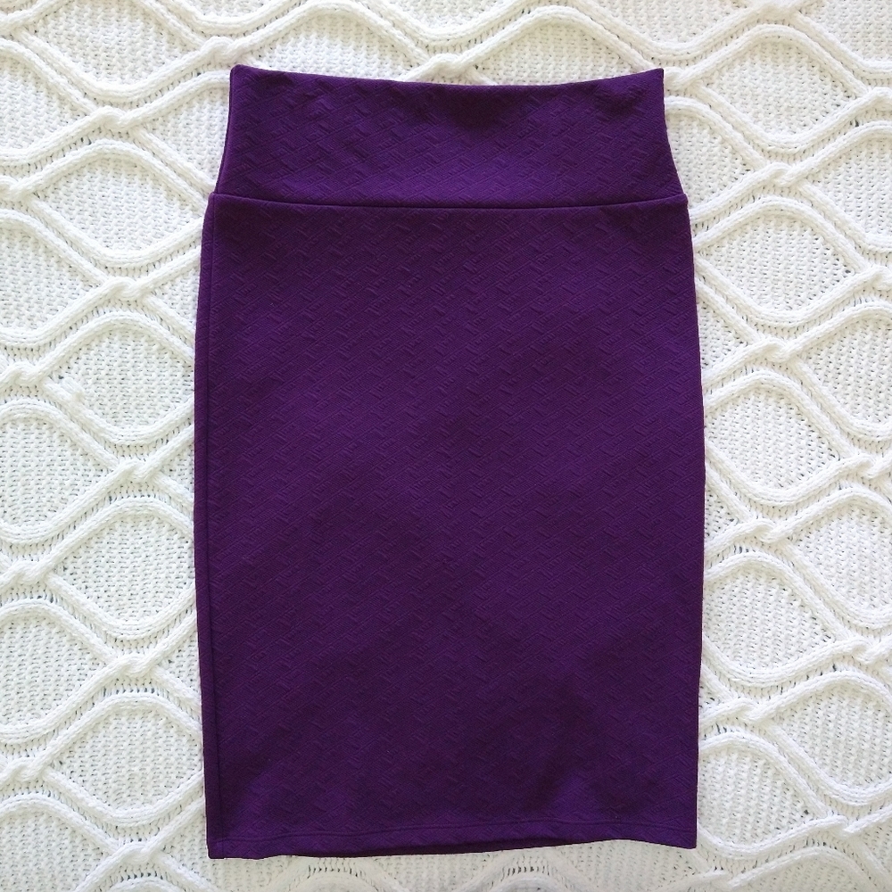 4/$25 ❤️ LuLaRoe Cassie Skirt Small Deep Purple